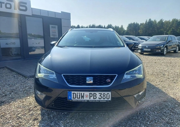 Seat Leon cena 47900 przebieg: 238000, rok produkcji 2016 z Lębork małe 742
